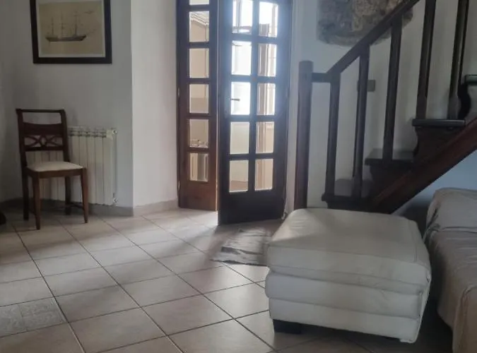 Simon's Ferienhaus Santo Stefano di Magra